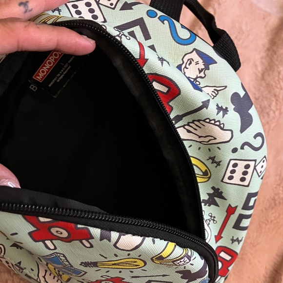 Monopoly Patterned mini Backpack - Picture 5 of 6